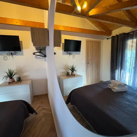 Elleria's House Apartment Frinion
